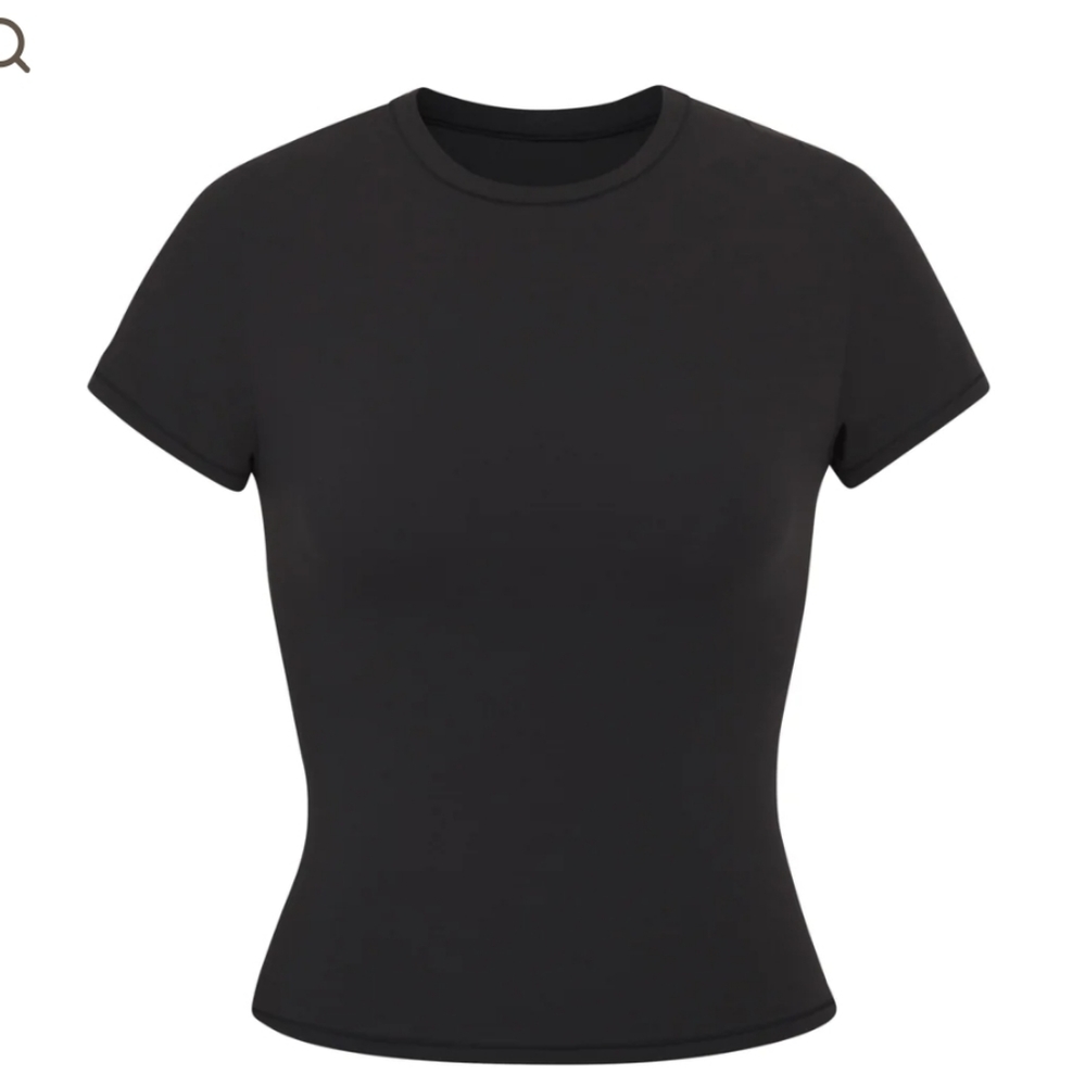 Skims black tshirt soft 2x